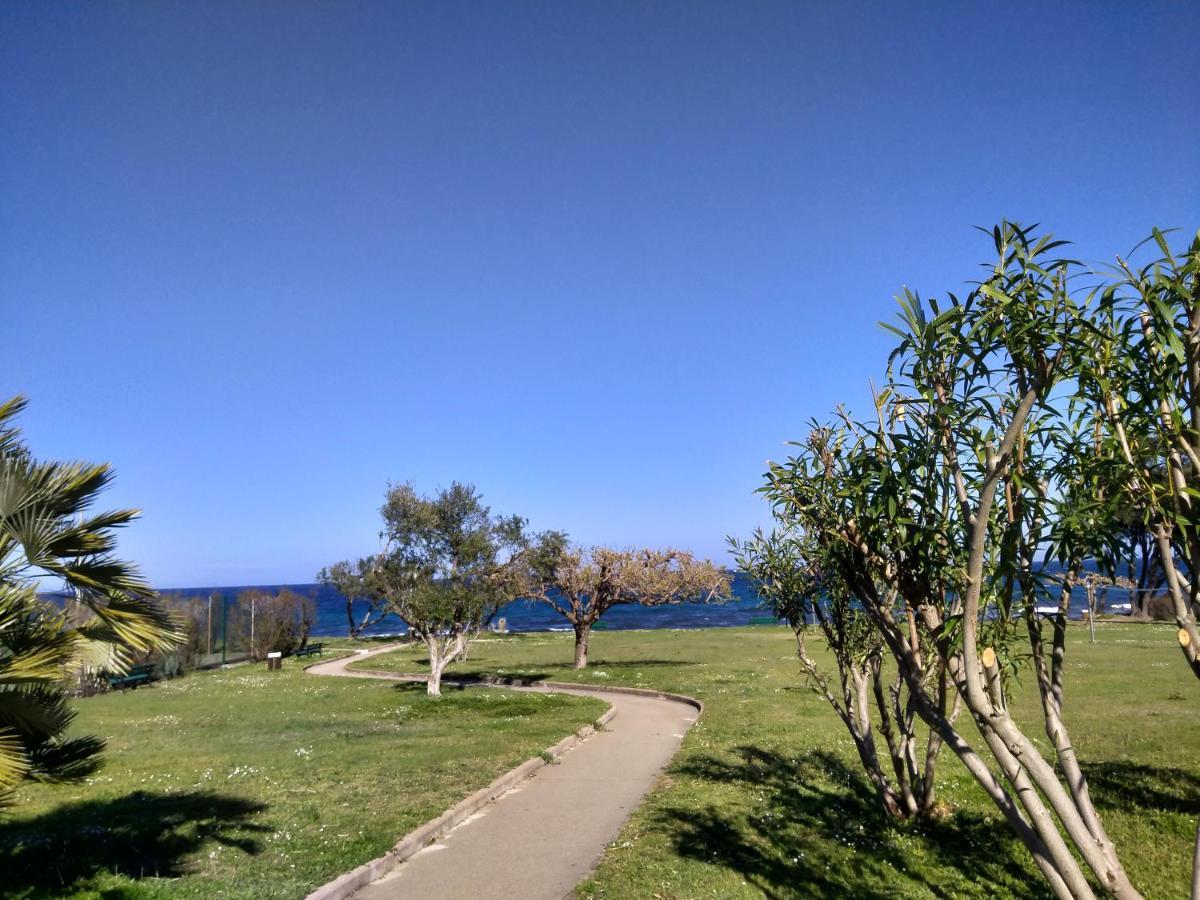 studio à 100m de la plage et de la piscine Cervione Esterno foto