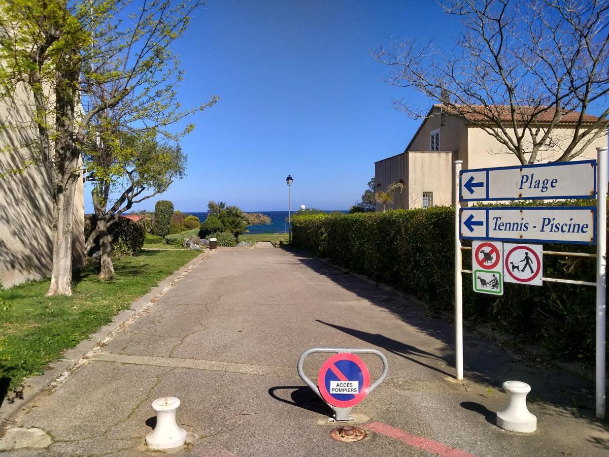 studio à 100m de la plage et de la piscine Cervione Esterno foto