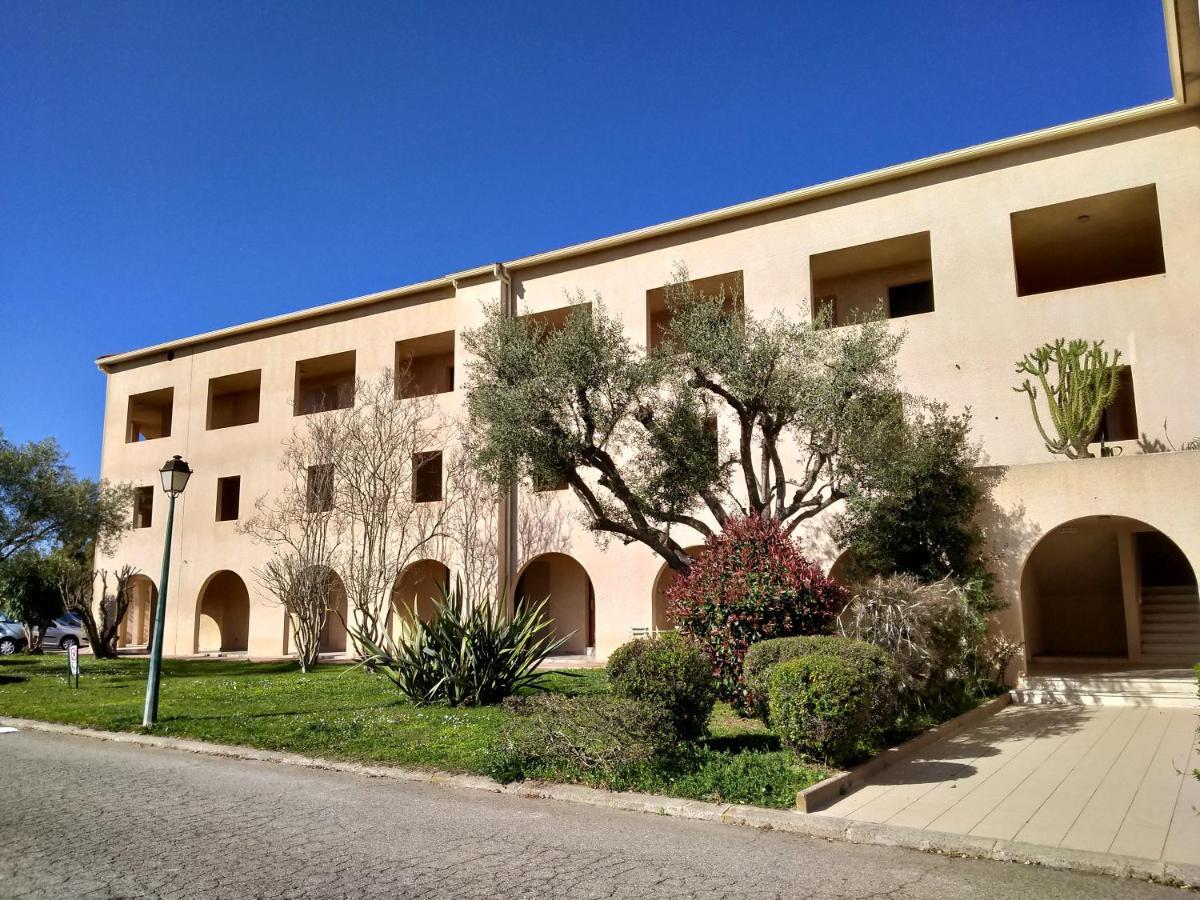studio à 100m de la plage et de la piscine Cervione Esterno foto